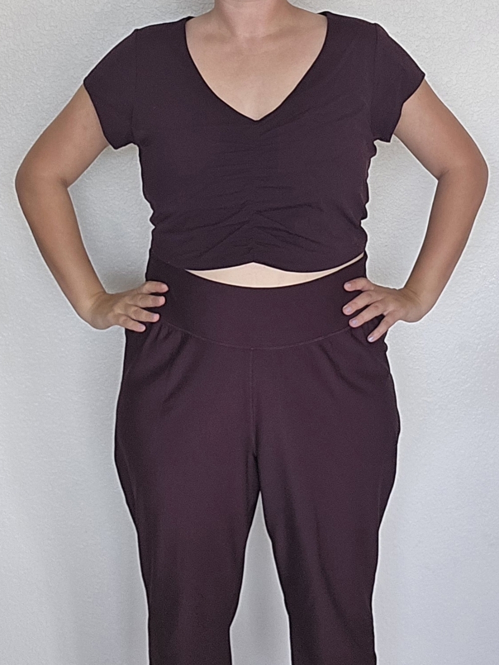 Old Navy Crop Top And Jogger Set